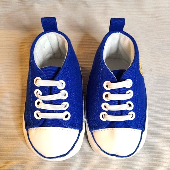 Baby Fanatics Warriors Crib Shoes - Picture 2 of 13